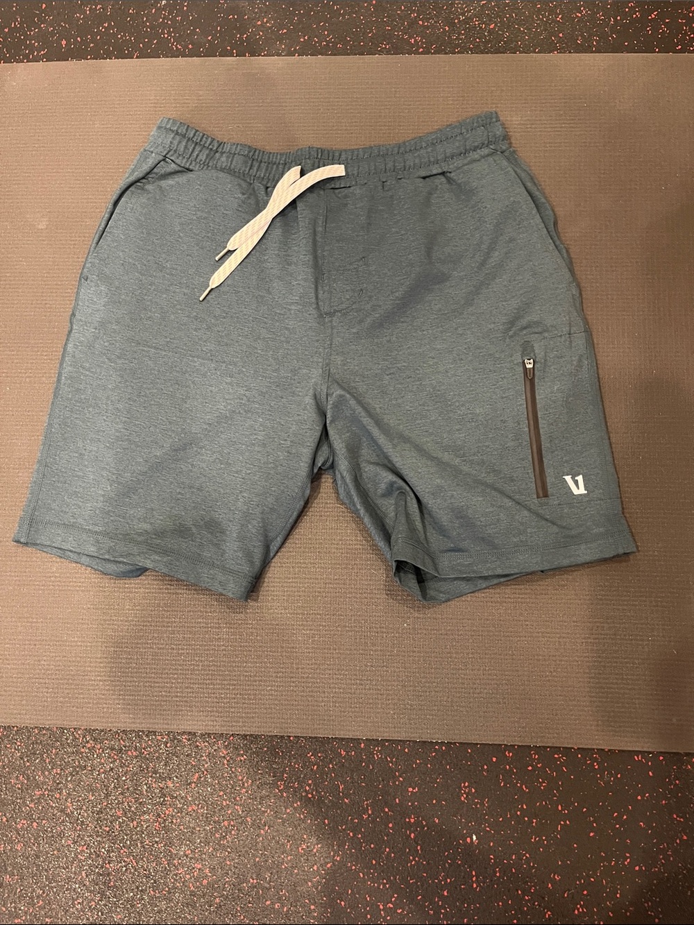 Men's V-Logo Performance Athletic Shorts with Zipper Pocket